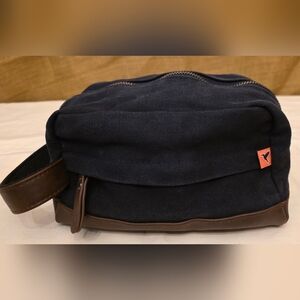 Birddogs Navy Canvas Dopp Bag